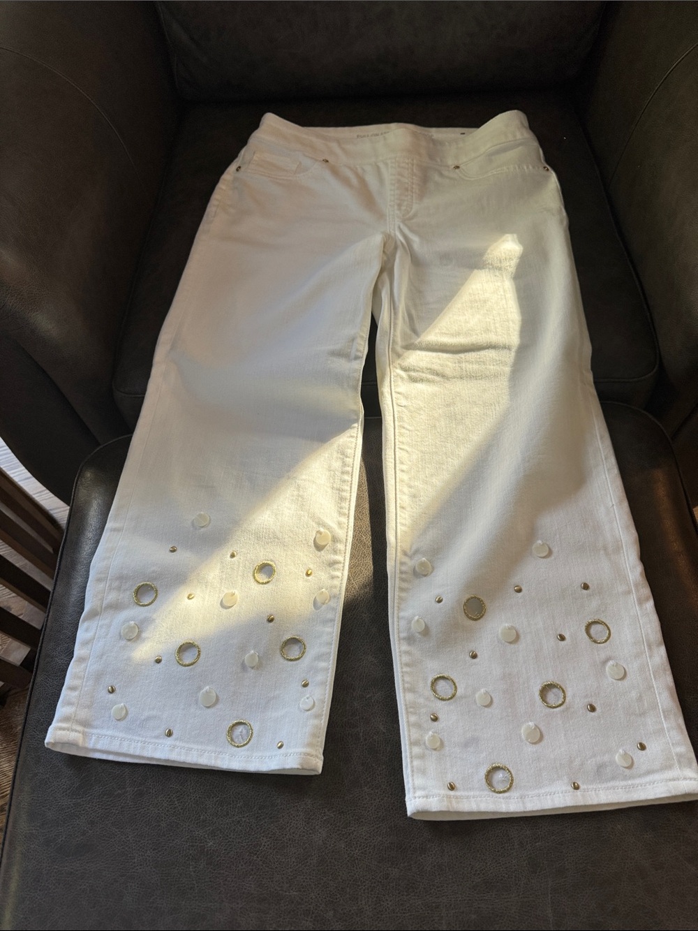 Chico's White Cropped Pants with Gold Ring Embellishments